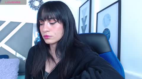 zaradames_ online show from February 3, 5:07 am