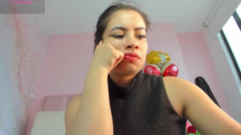 Zarah  online show from September 28, 5:29 pm