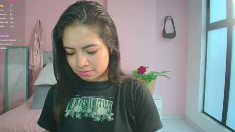 Zarah  online show from February 7, 8:42 pm