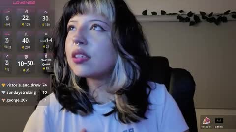 Snapshot of zaramuley chatting on September 17, 1:25 am Zara muley online show from September 17, 1:25 am