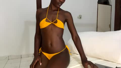 zaria_amara online show from June 21, 7:18 pm
