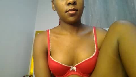 zariah online show from June 19, 10:02 pm