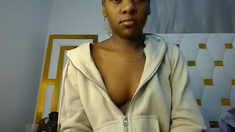 zariah online show from April 29, 8:03 pm