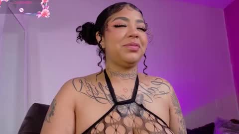 zaya_1 online show from February 13, 1:57 pm