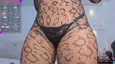 Zenda Evans online show from July 25, 5:25 am