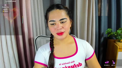 Snapshot of zendaya_amore chatting on February 1, 2:47 am Zendaya online show from February 1, 2:47 am