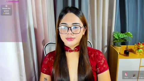 Snapshot of zendaya_amore chatting on January 12, 6:48 pm Zendaya online show from January 12, 6:48 pm