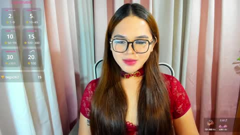 Snapshot of zendaya_amore chatting on December 2, 7:36 pm Zendaya online show from December 2, 7:36 pm