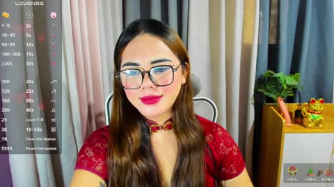 Snapshot of zendaya_amore chatting on December 20, 1:47 am Zendaya online show from December 20, 1:47 am