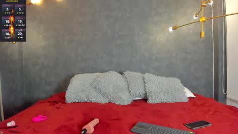 Snapshot of zephyra_angels1 chatting on October 20, 4:04 am ZEPHYRA ANGELS online show from October 20, 4:04 am