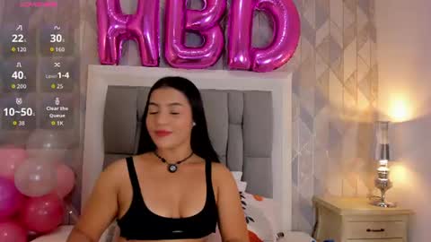 zharia_lux25 online show from July 30, 12:39 pm