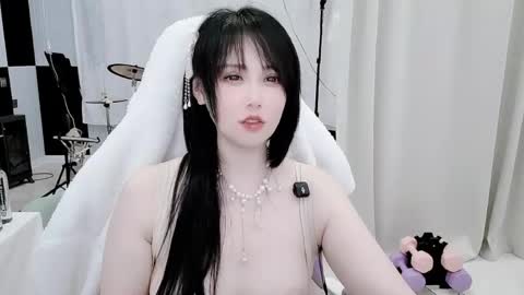 zhen online show from May 30, 3:42 pm
