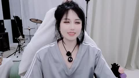 zhen online show from May 21, 12:14 pm