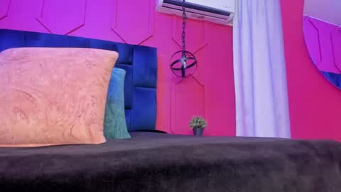 zoe_blosson online show from July 2, 7:09 pm
