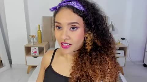 Zoe Gruber online show from July 23, 1:58 am