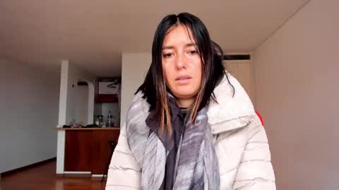 Snapshot of zoe_jeane_beker chatting on March 6, 9:42 pm ZOE online show from March 6, 9:42 pm