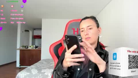 ZOE online show from June 23, 9:24 pm