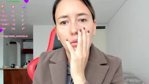 ZOE online show from June 30, 8:08 pm