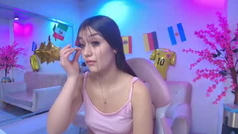 Zoe online show from July 12, 11:44 am