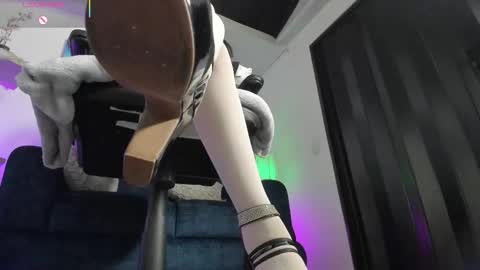 Zoe online show from February 16, 7:52 am