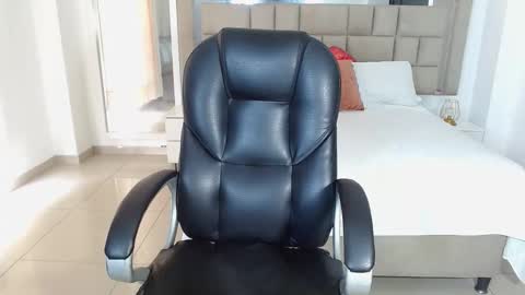 ZOE online show from December 16, 3:07 pm