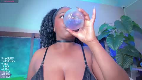 Zoe online show from July 31, 11:11 am