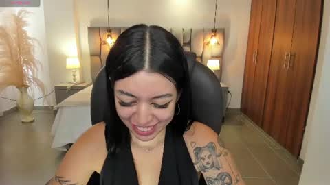  zoee jackson online show from August 3, 6:57 pm