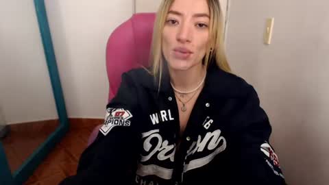 zoe online show from July 20, 4:15 am