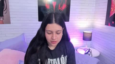 ZOE  online show from December 1, 6:50 am