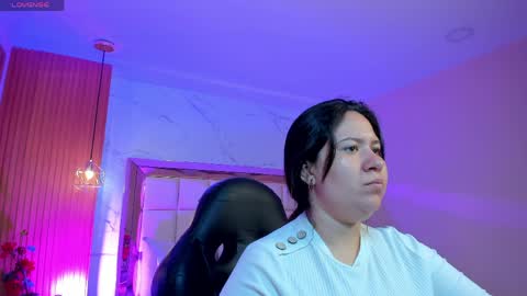 Zoes online show from May 4, 11:47 am