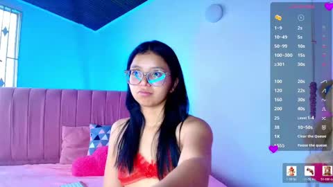 Zoe online show from May 5, 11:57 am