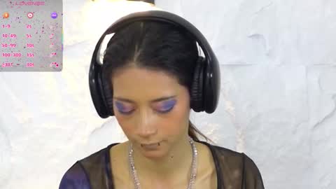 Snapshot of zorravioleta chatting on September 24, 12:04 pm Violeta online show from September 24, 12:04 pm