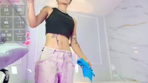 Violeta online show from June 15, 2:50 pm