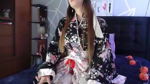 zpzphot online show from October 3, 2:05 am