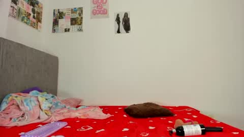 zule online show from June 24, 8:46 am