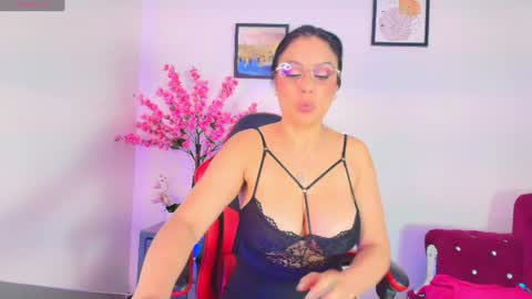 Zuzana21 online show from July 4, 1:51 pm