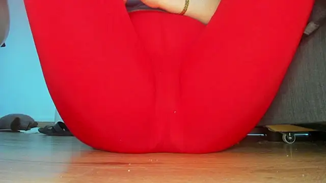 Squirtlady38 online show from June 13, 6:16 pm