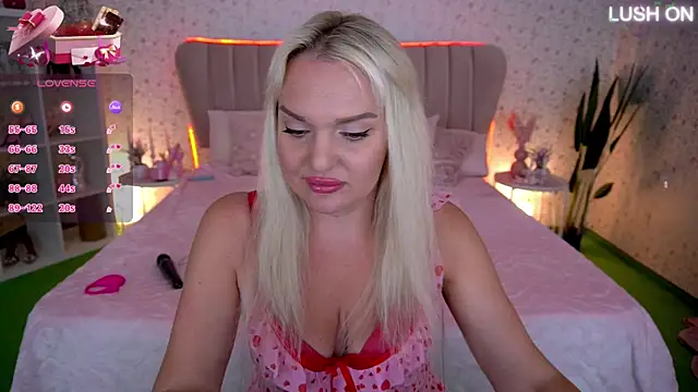 MissyMartinez online show from June 26, 3:46 pm