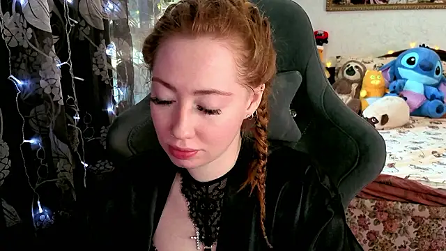 TinaBrook online show from March 16, 4:48 am