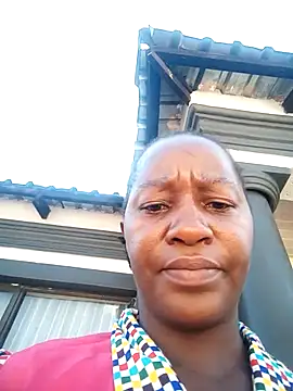 sluttylaura21 online show from February 4, 1:14 pm