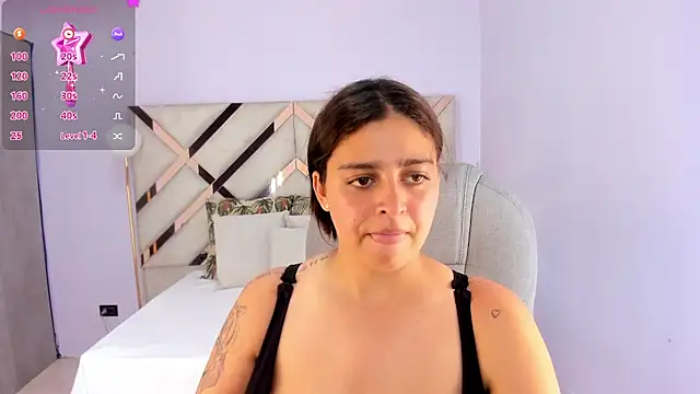 kylie reyes online show from March 3, 7:42 pm