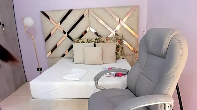 kylie reyes online show from May 5, 7:39 pm