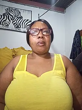 YELLOW BONE online show from July 14, 8:57 pm