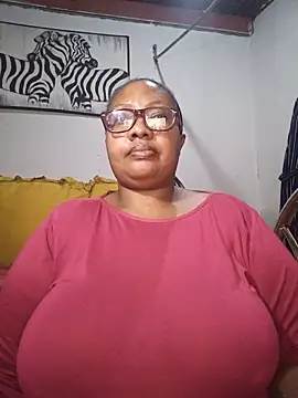 YELLOW BONE online show from June 18, 8:25 pm