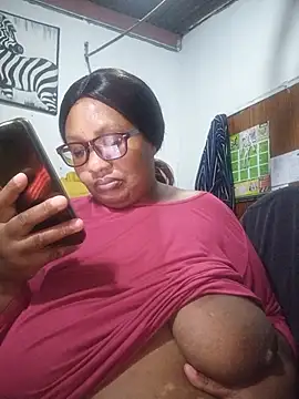 YELLOW BONE online show from July 6, 8:33 pm