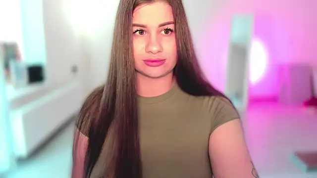JuicyHelenX online show from June 16, 3:35 pm