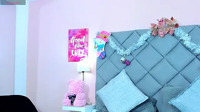 TaylorEvanss online show from December 5, 7:48 pm