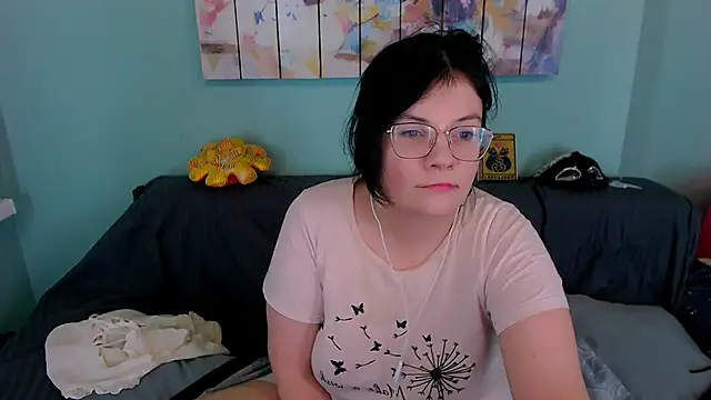 EverlyRays online show from March 8, 5:55 am