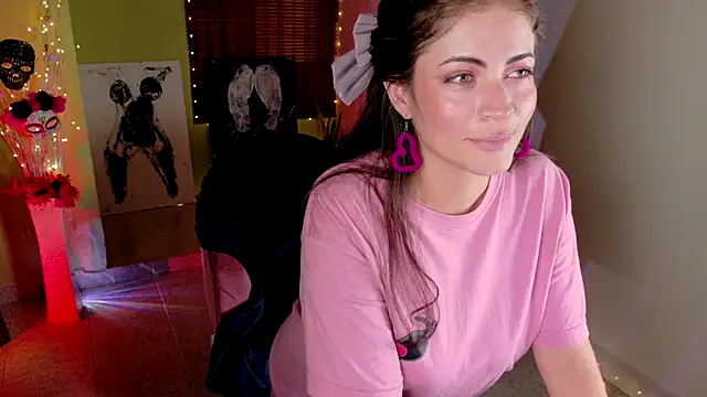 Emma  Blanco online show from October 21, 3:49 pm