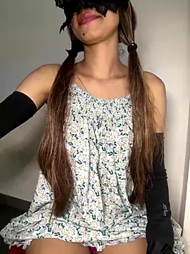 Snapshot of ValiantWhiskey chatting on September 14, 4:10 am ValiantWhiskey online show from September 14, 4:10 am